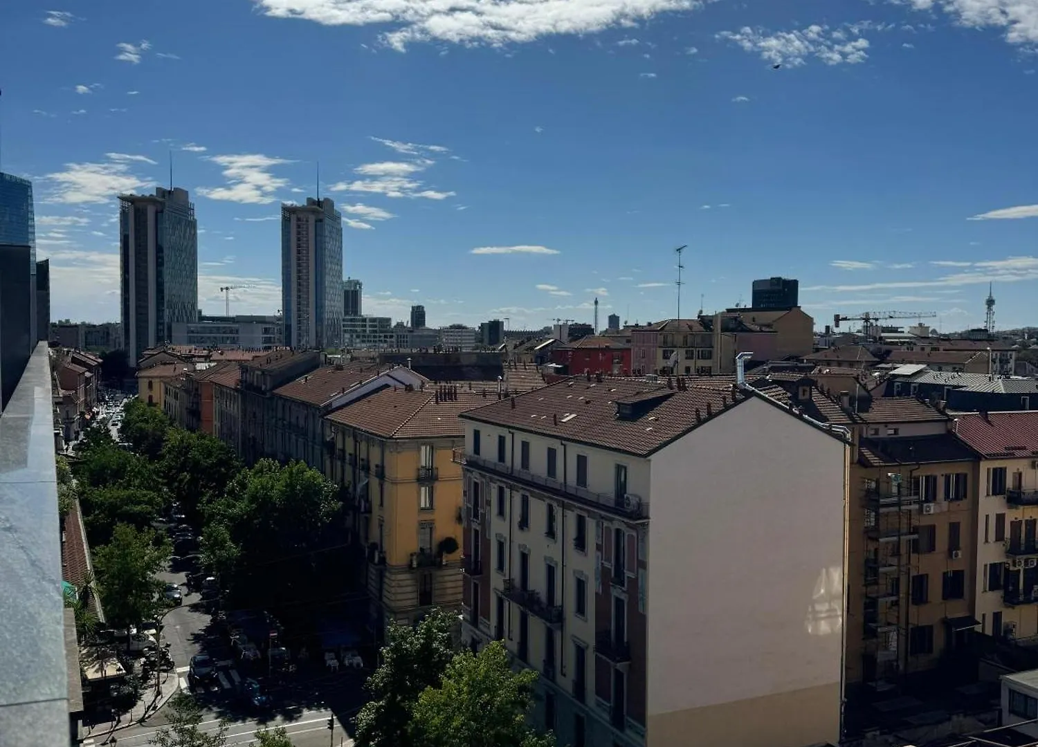 Appartamento Isola- Attico Con Balcone Milan