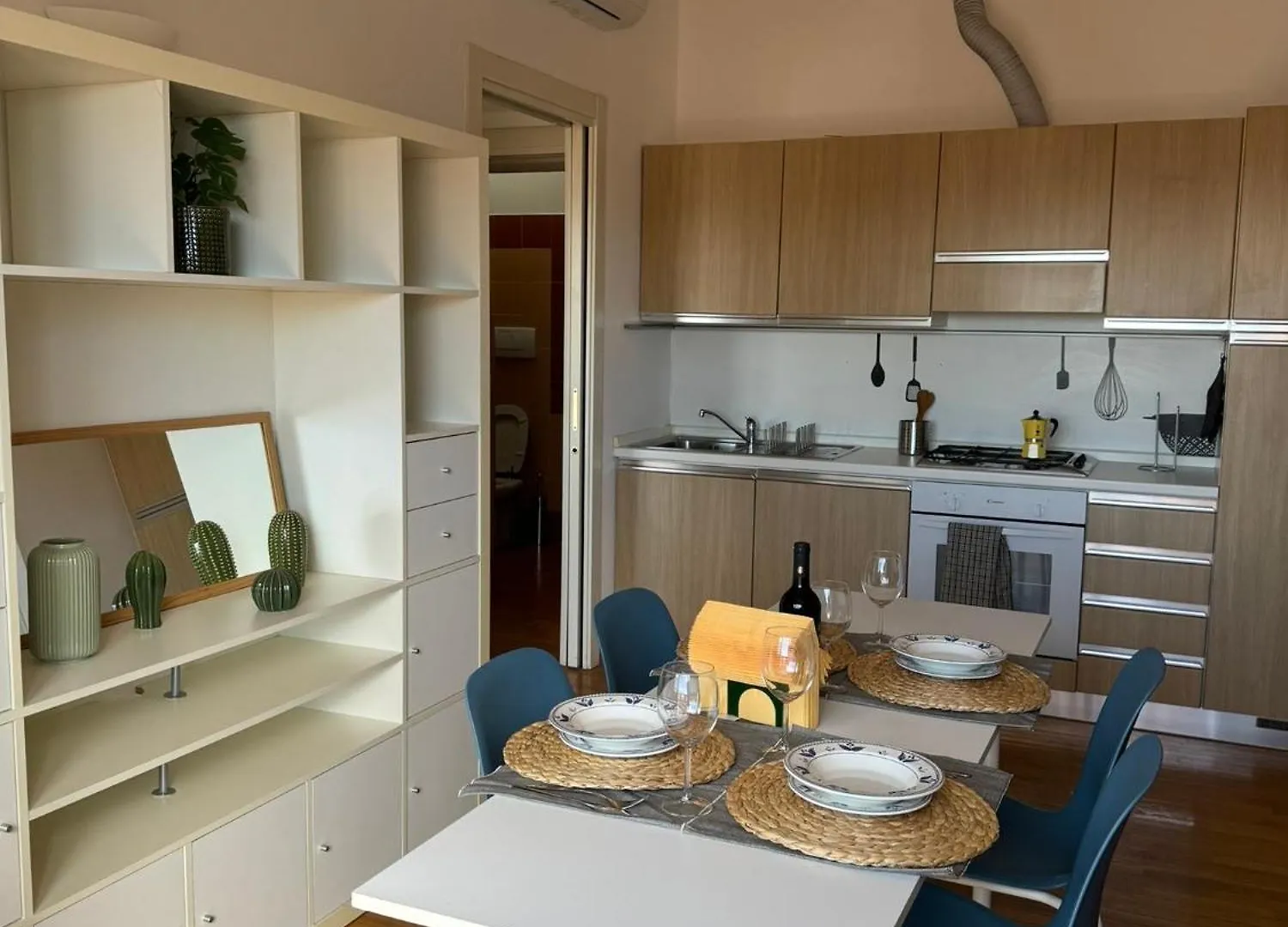 Apartment Appartamento Isola- Attico Con Balcone Milan